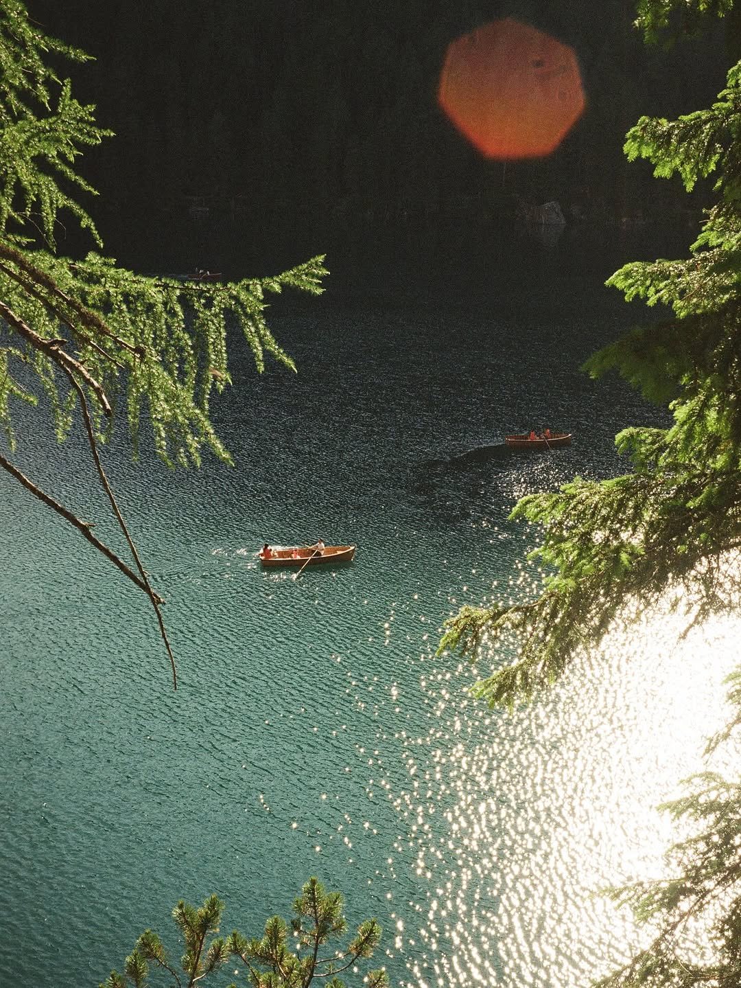Photo by Kim Shinji on July 02, 2025. May be an image of kayak, canoe, raft, lake and text.