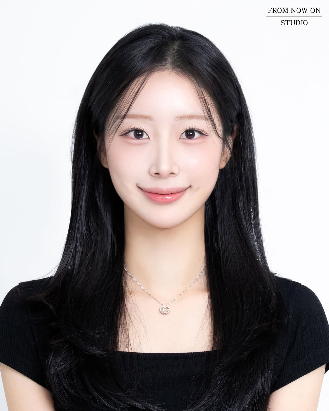 Photo shared by 프롬나우온스튜디오 | 합정스튜디오 | 홍대증명사진 | 프로필 on November 13, 2025 tagging @from_now_on_studio. May be an image of one or more people, braids and text that says 'FROM NOW ON STUDIO STU'.