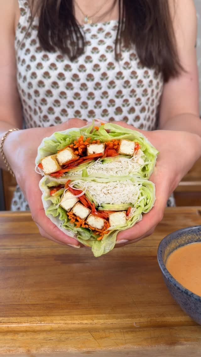 frommybowl 게시물 이미지: #ad GIANT Rice Paper Rolls with Panang Curry...