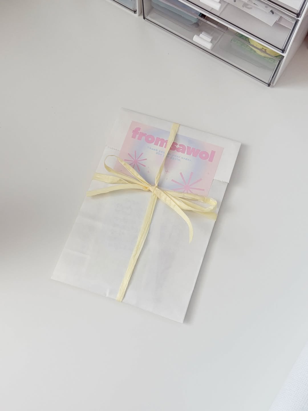 Photo by 프롬사월(fromsawol) : 문구 : 기록 : 다꾸 스티커 on December 09, 2025. May be an image of book.