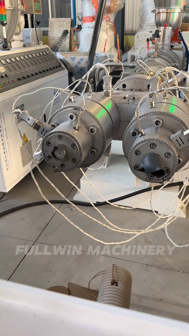 fullwin_aila 게시물 이미지: 2inch pvc water pipe extrusion machine...