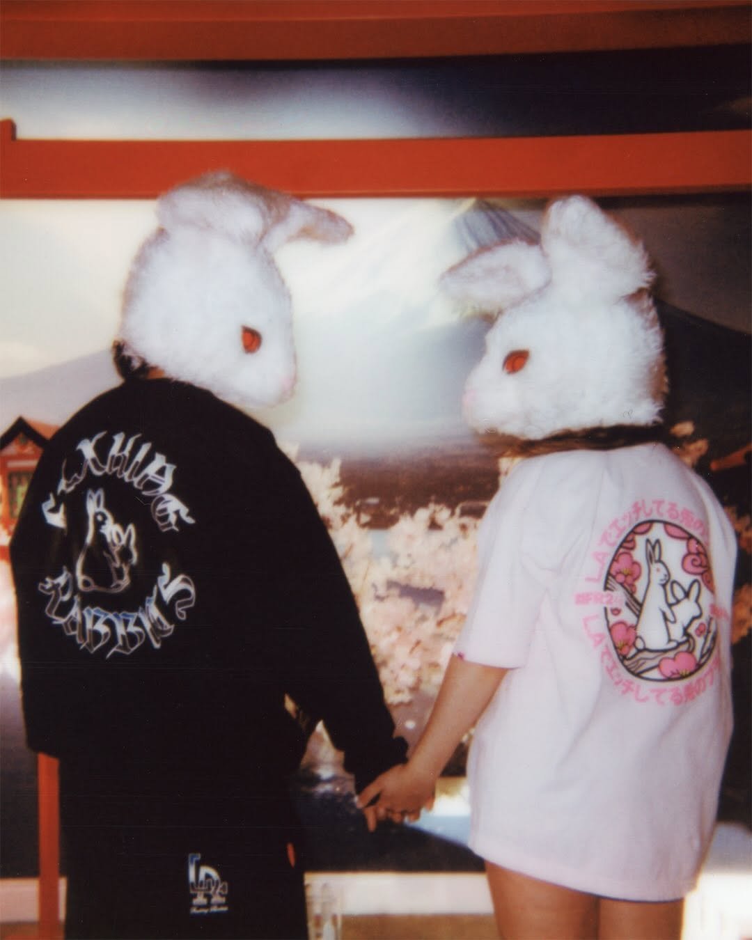 fxxkingrabbits 게시물 이미지: #FR2 and #FR2UME Los Angeles  Exclusive.

No...