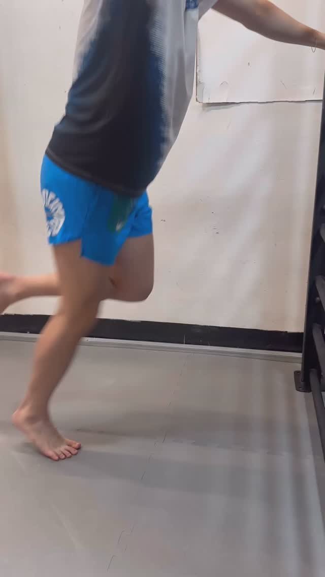 g2_training 게시물 이미지: .
정강이 피로 골절로 재활 중인 명오
통증 없이 프로그램 진행 중 !
오늘은...