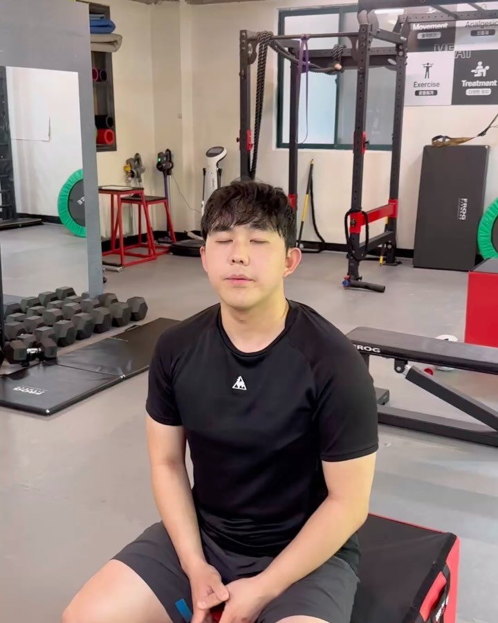 g2_training 게시물 이미지: .
이제 그를 보내줄 때가 됐네요 
무릎 십자인대 파열 후 재활로 오신...