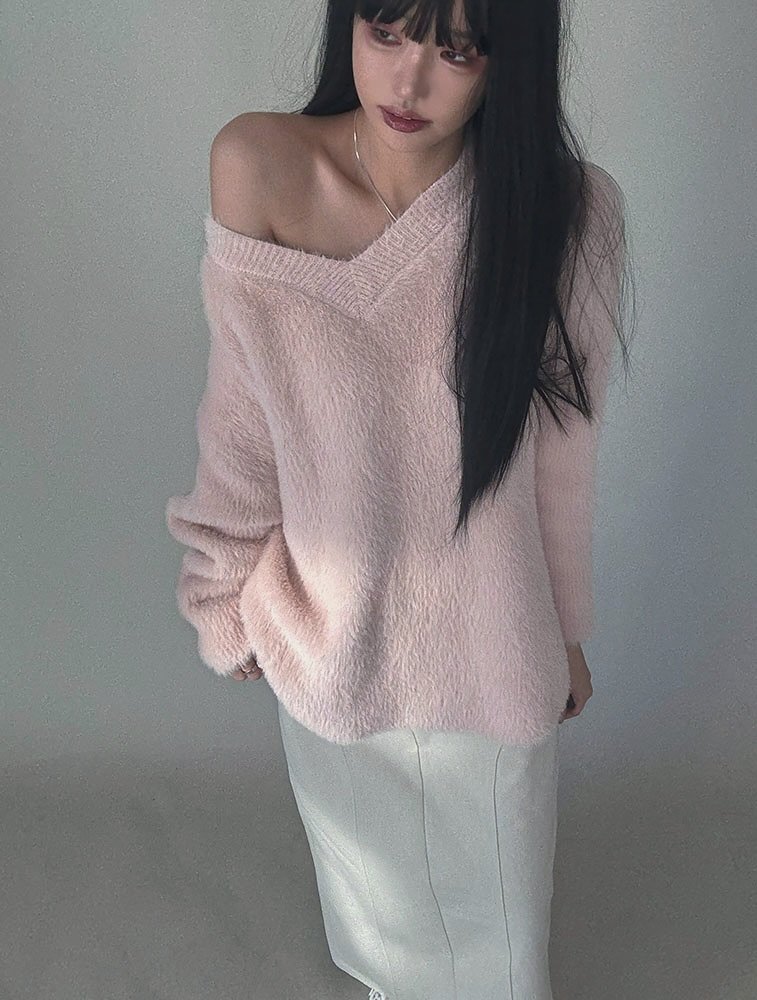 Photo by Jihye Seo on October 29, 2025. May be an image of one or more people, hair, sweater, top, turtleneck, knit and text.