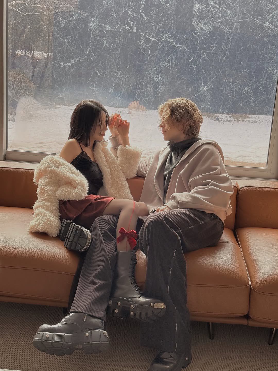 Photo by Jihye Seo on December 30, 2025. May be an image of fur, sofa, bath robe, chaise lounge, snow and text.