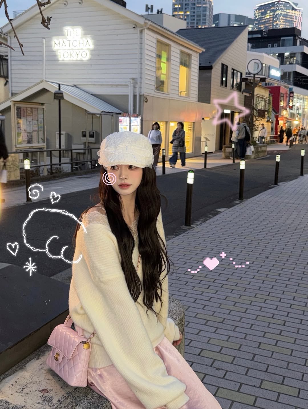 Photo shared by 지 원 on February 07, 2026 tagging @vin_vle, @poesiedame_official, and @opening_sunshine. May be an image of one or more people, hair, duffle coat, parka, beret and text that says 'H TAE MATCHAL TOKYO'.