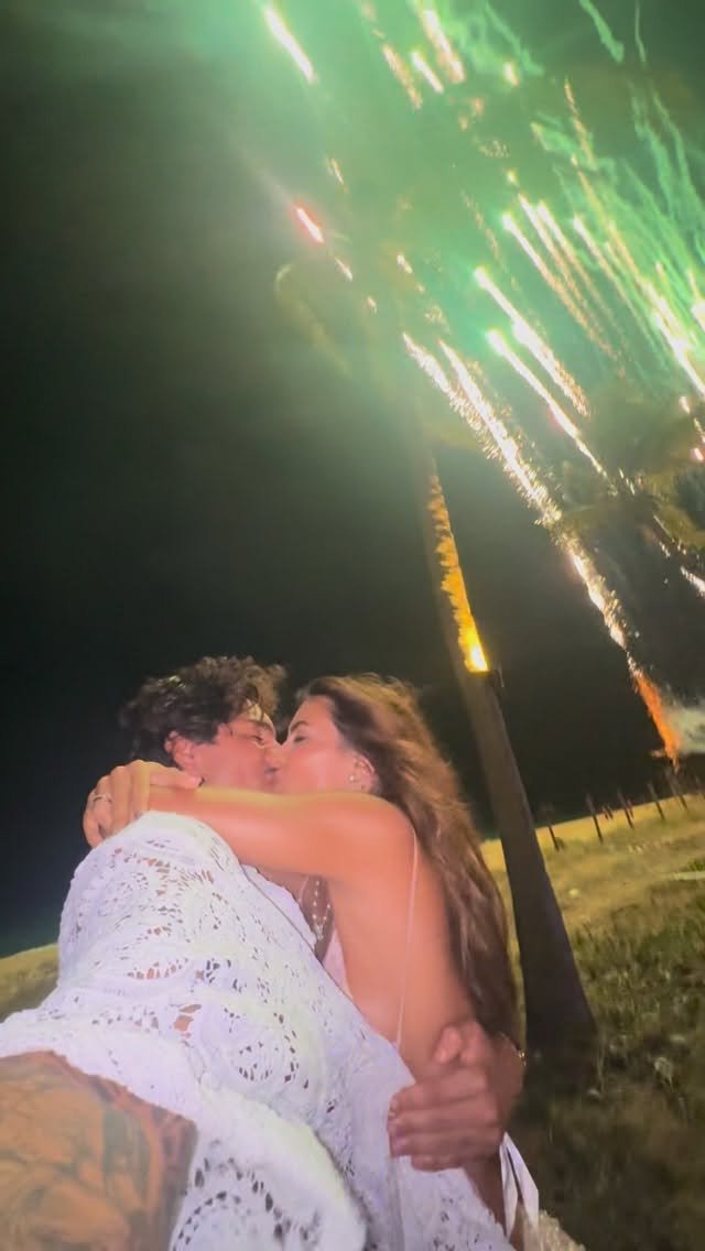 gabrielmedina 게시물 이미지: bem vindo 2026 com amor! @isaabellaarantes 💘...