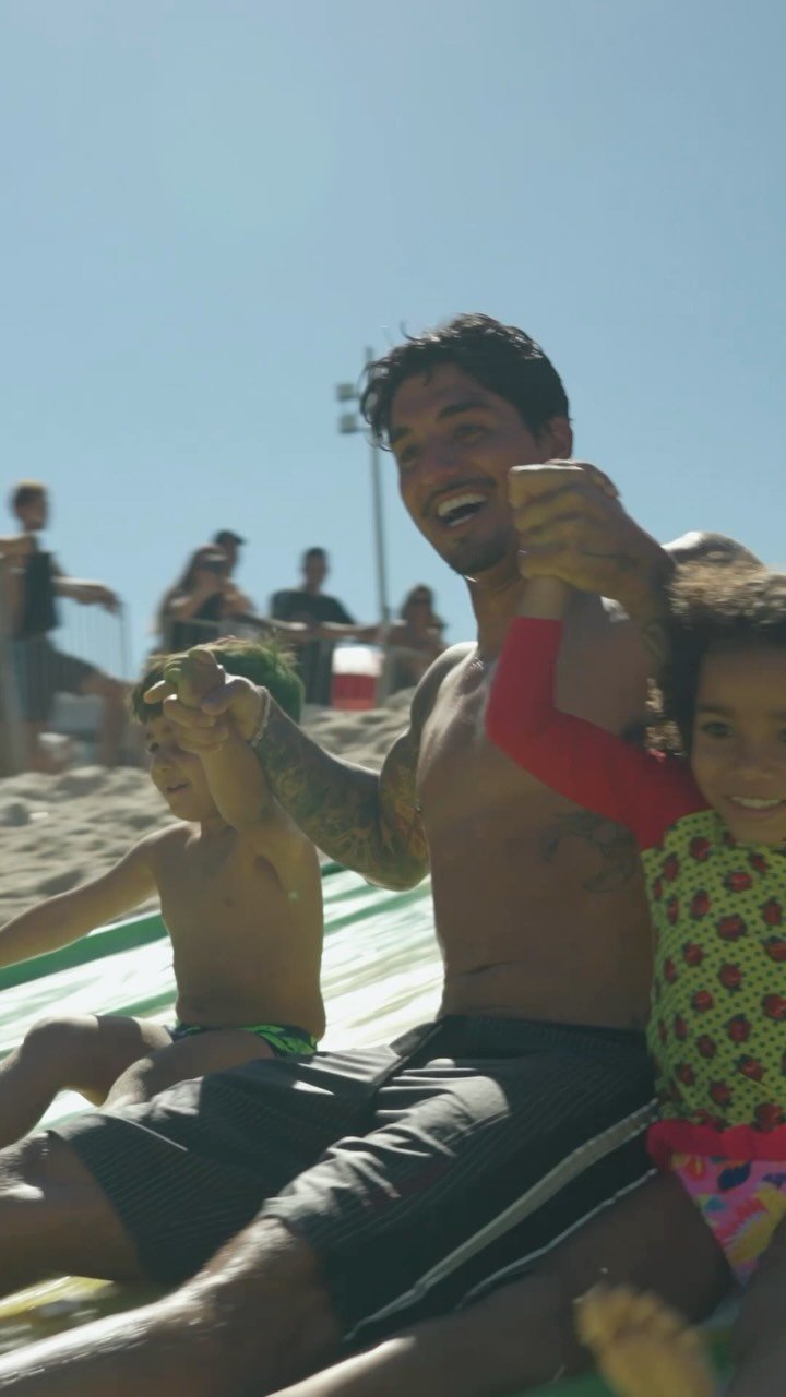 gabrielmedina 게시물 이미지: Medininha surf day em Saquarema foi irado!...