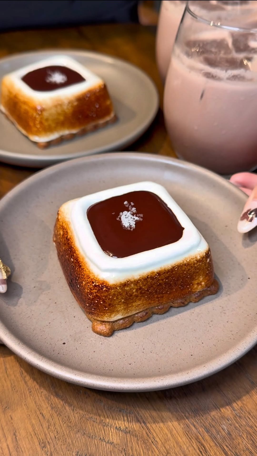gacchi_gourmet 게시물 이미지: 【むっちり濃厚マシュマロチョコスイーツ🍫】

三重県伊勢市伊勢神宮外宮近くにある『ダンデライオ...