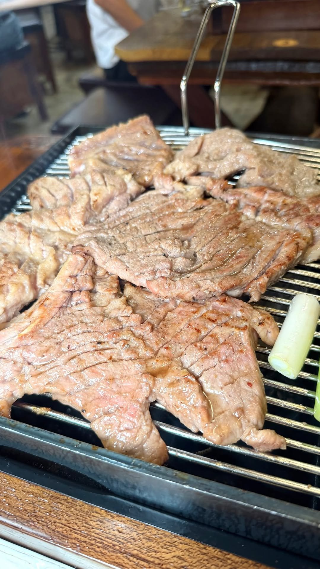 gacchi_gourmet 게시물 이미지: 【韓国で話題の絶品豚カルビ専門店🐷🔥】

韓国・ソウル東大門にある『オシン豚カルビ東大門』

...