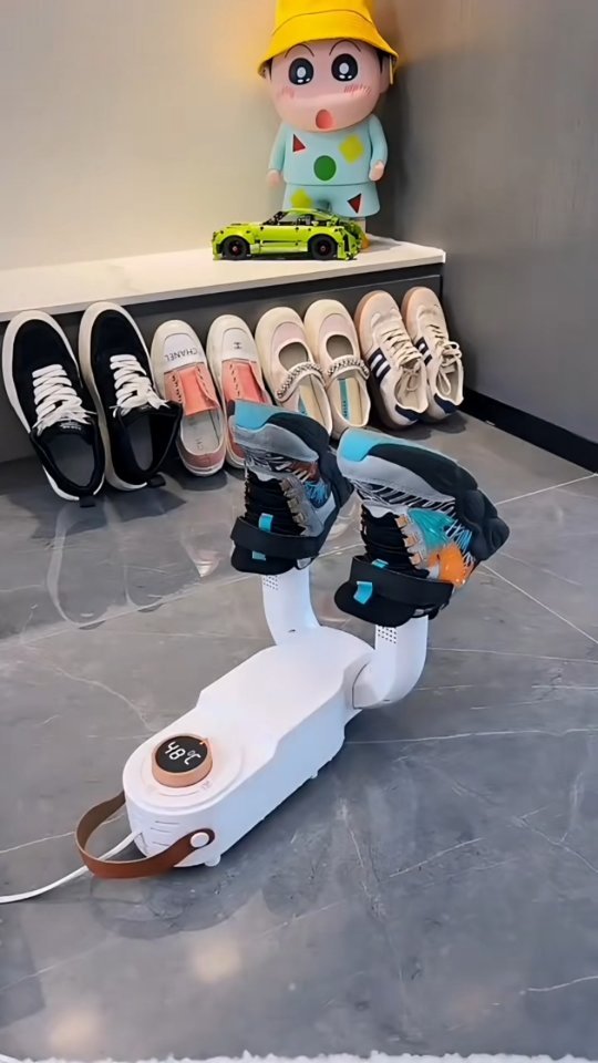 gadgetboy4u 게시물 이미지: Link in my Bio👉 @gadgetboy4u 😍 Electric Shoe...