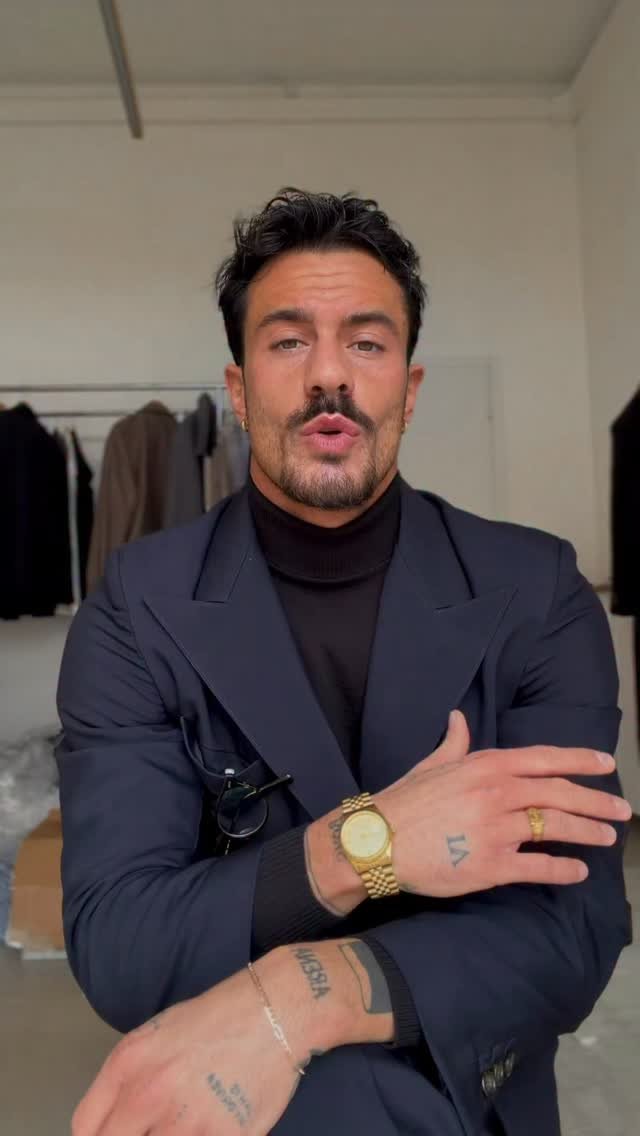 gaetanoarena 게시물 이미지: trust me