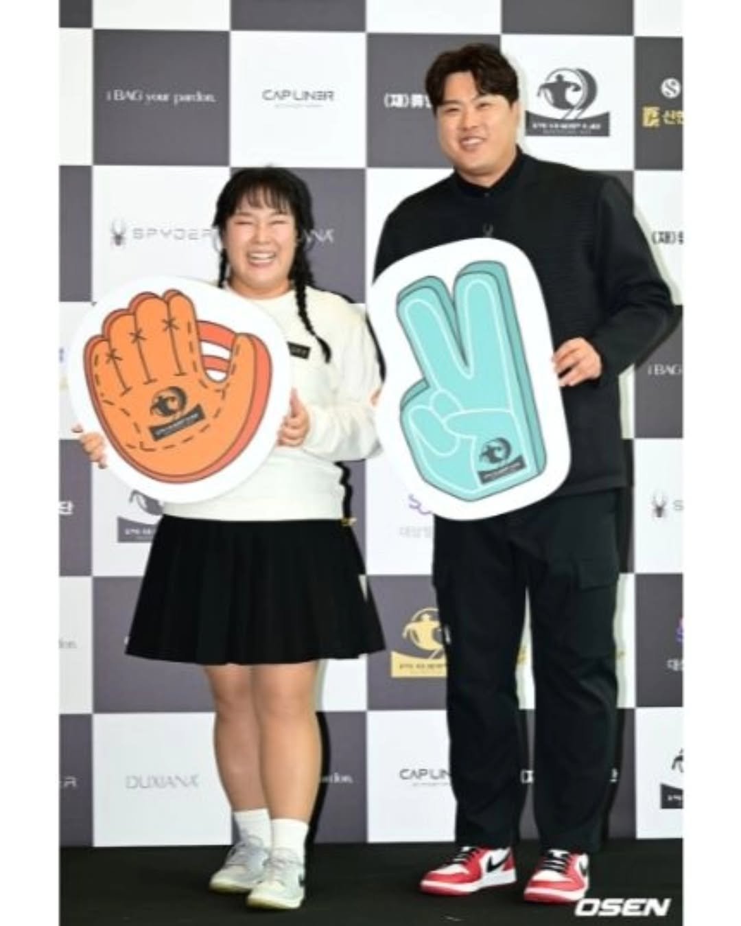 gagkimminkyoung 게시물 이미지: 류현진선수님 초대로 
제1회 류현진재단 자선골프 참여했습니당^^
1회인데도 한명한명...