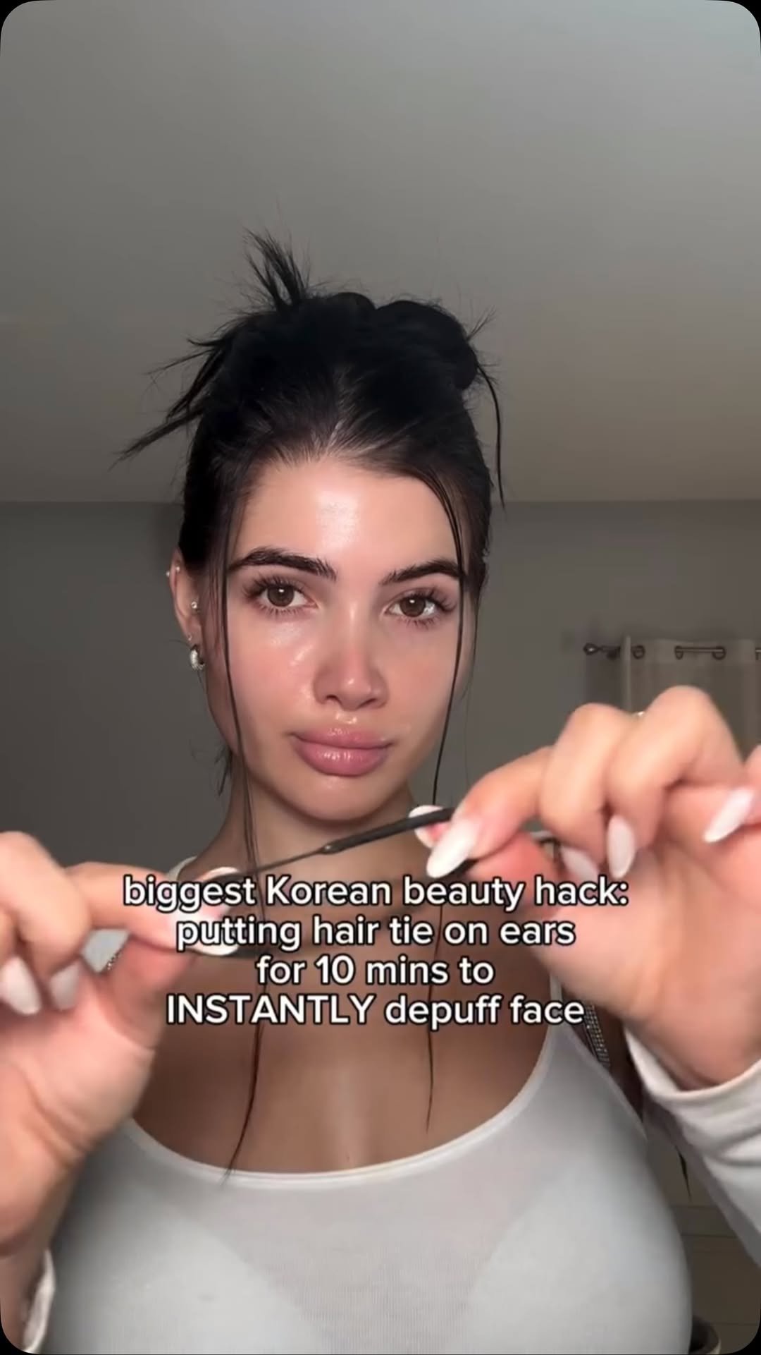 gainwithcain24 게시물 이미지: Scientific way to debloat your face