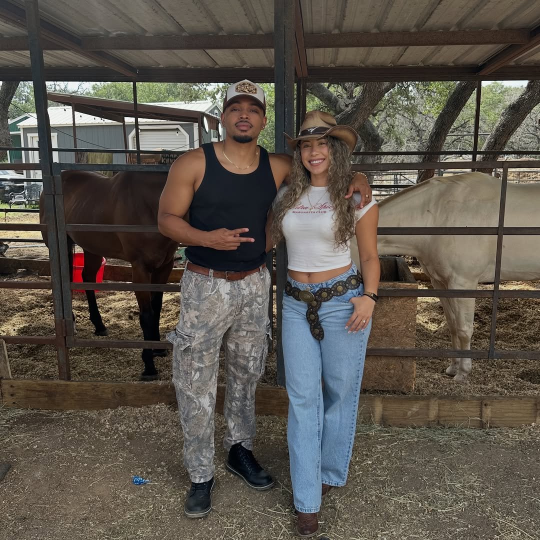 gainwithcain24 게시물 이미지: Happy birthday to my ride or die 🤞🏽🏇🏻

Crazy...