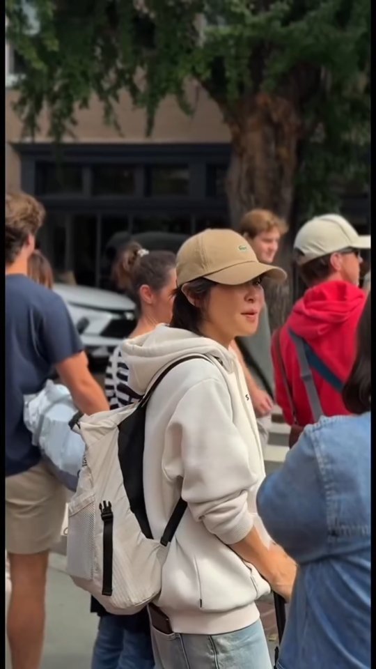 gangjjang337 게시물 이미지: 난 우리 막둥이 해주는 언니가 있다.
어릴땐 그만 찍으라고 짜증도 많이 냈는데
어쩜...