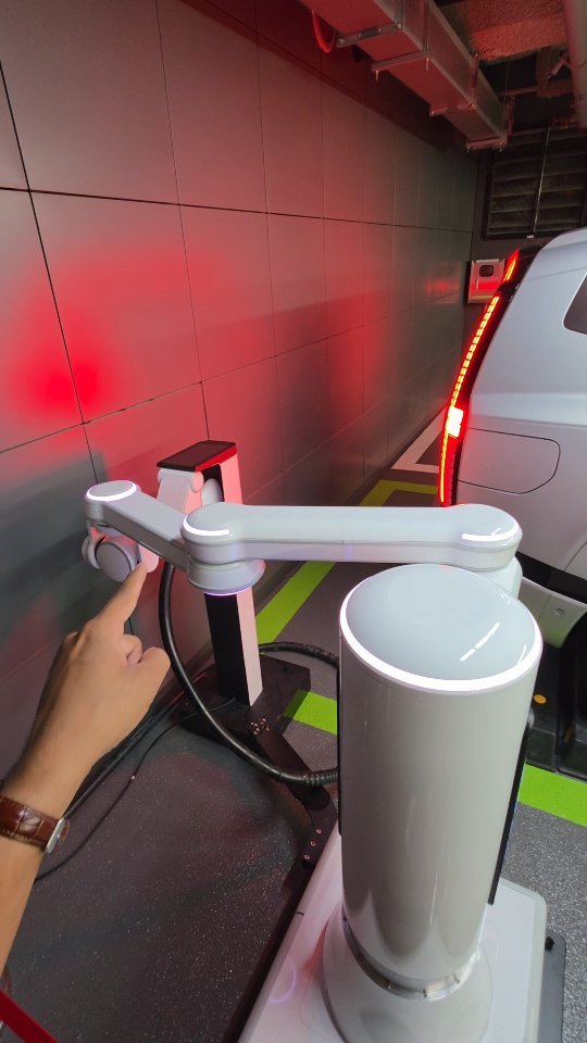 ganikgagan 게시물 이미지: Technology reaching next level. Hyundai showed...