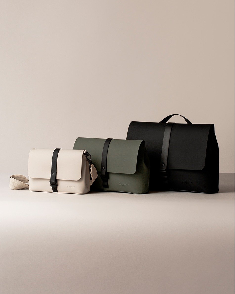gastonluga 게시물 이미지: The Spläsh Crossbody, available in S, M and L,...
