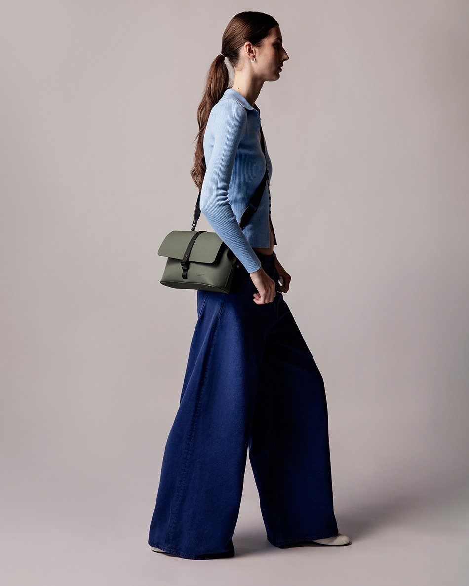 gastonluga 게시물 이미지: The Spläsh Crossbody comes in S, M, and L —...