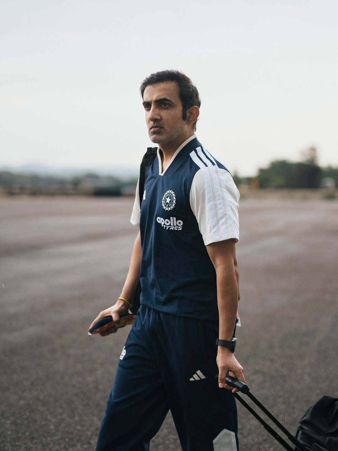 gautamgambhir55 게시물 이미지: When you travel enough, you meet yourself!