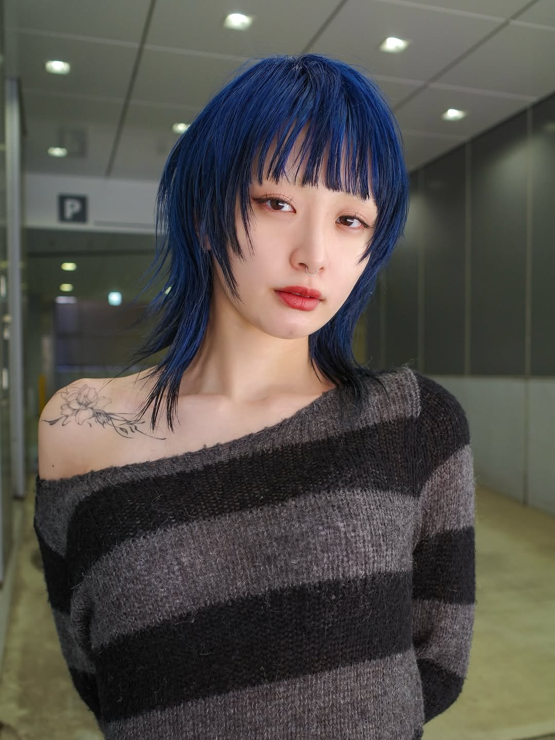Photo shared by TOMO 渋谷 美容師  ハイトーン/ボブ 矢崎友也 on April 20, 2026 tagging @geeks_shibuya. May be an image of one or more people, braids, bangs, makeup, top, knit and text.