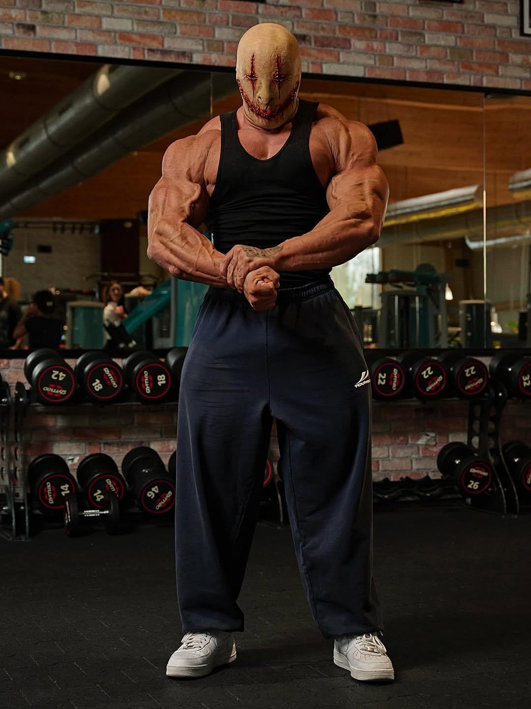 Photo shared by Svein Falzon on November 25, 2025 tagging @youngla. May be an image of one or more people, biceps, people bodybuilding and text.