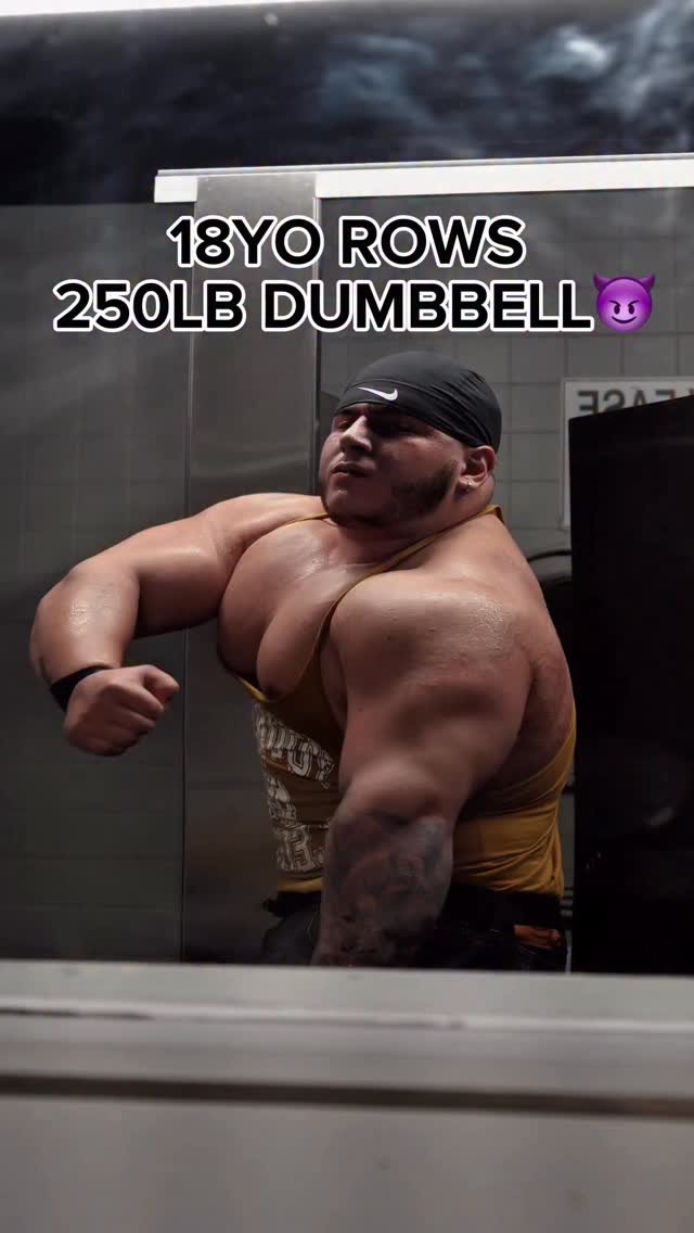 gentilelifts 게시물 이미지: Worlds HEAVIEST Dumbbell 💯
@krazypopgo 
#gym...