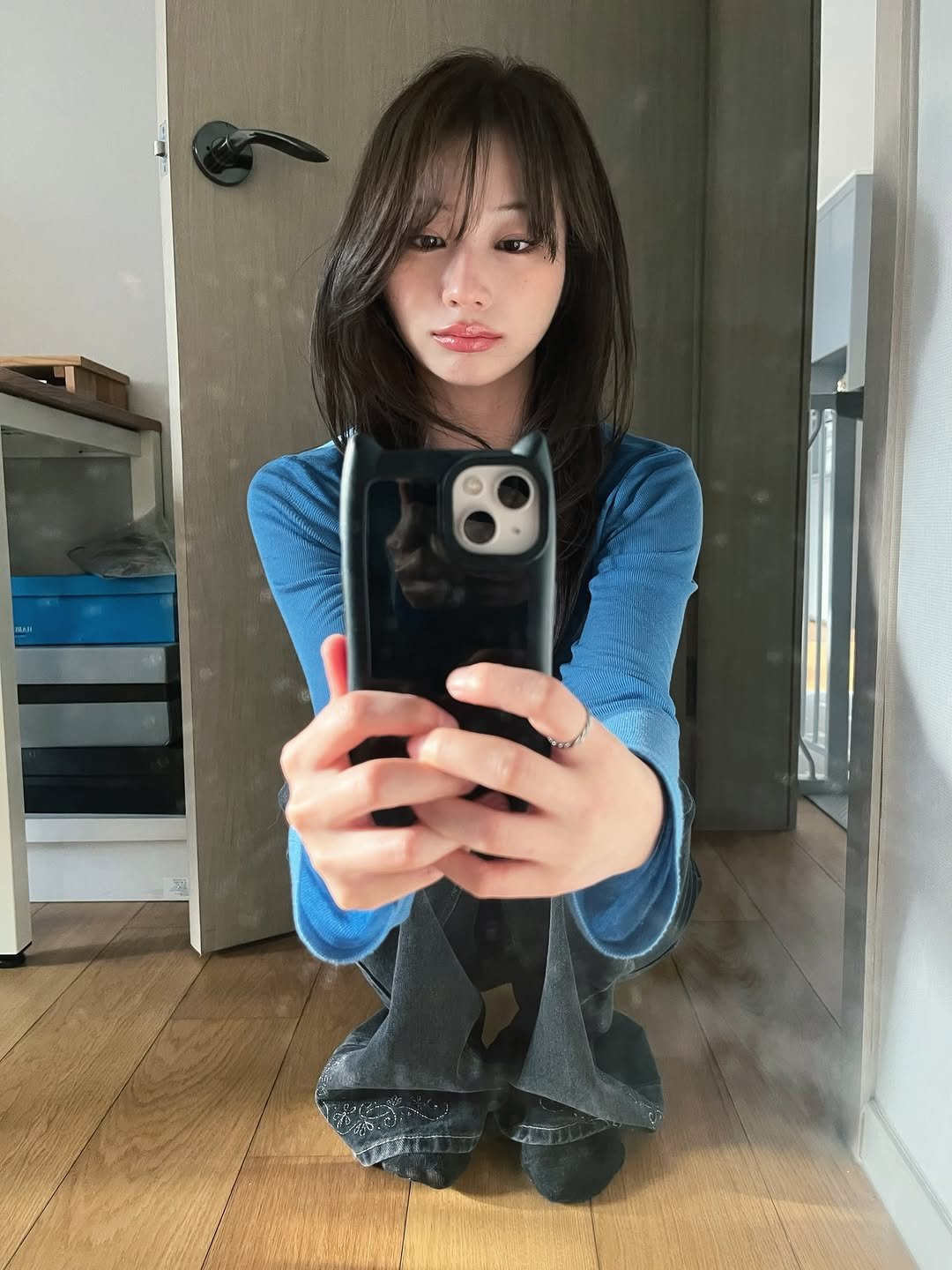 Photo shared by 은진 on November 20, 2025 tagging @nonji.official. May be a selfie of one or more people, bangs, mirror and text.