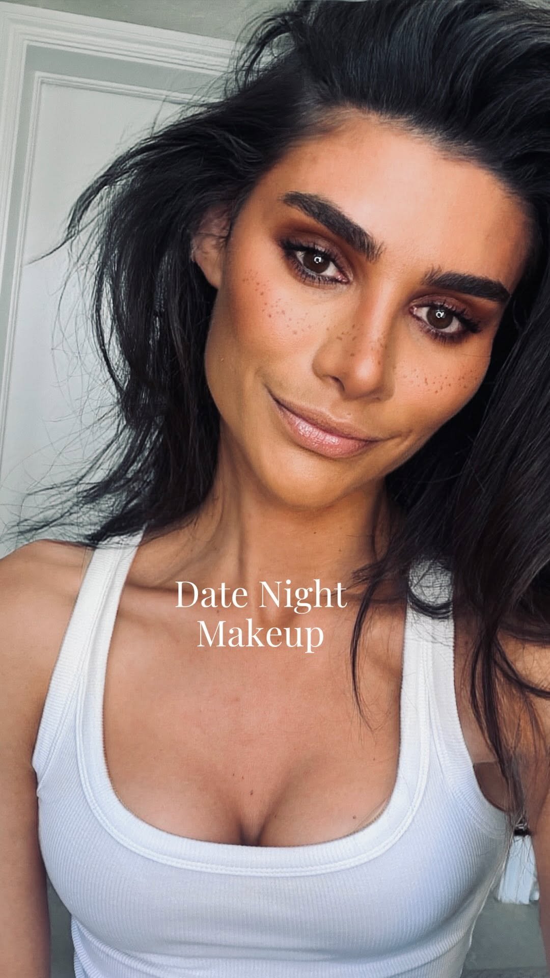 georgiamaysalamat 게시물 이미지: Date night makeup :

Skin prep 
Moisturiser:...