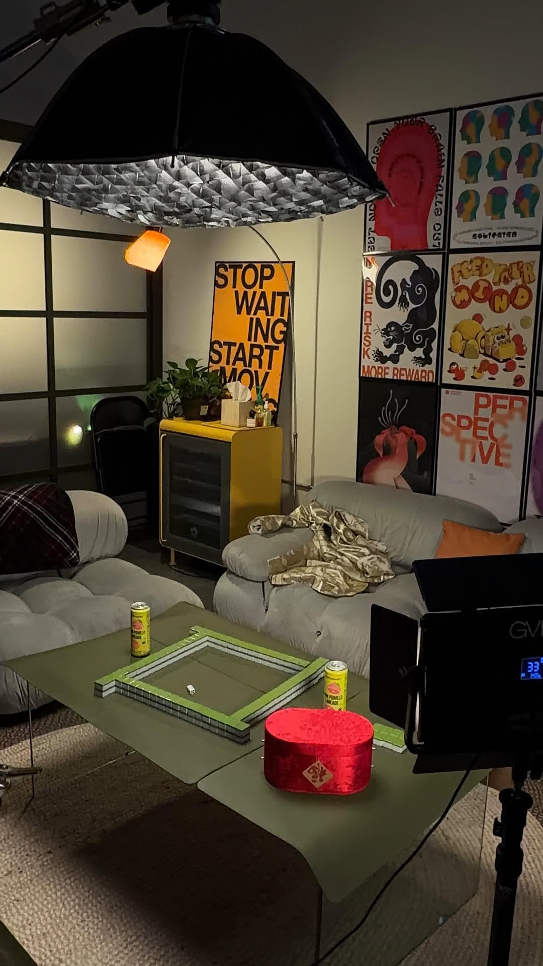 gerald.welly 게시물 이미지: welcome to our (very messy) office & we...