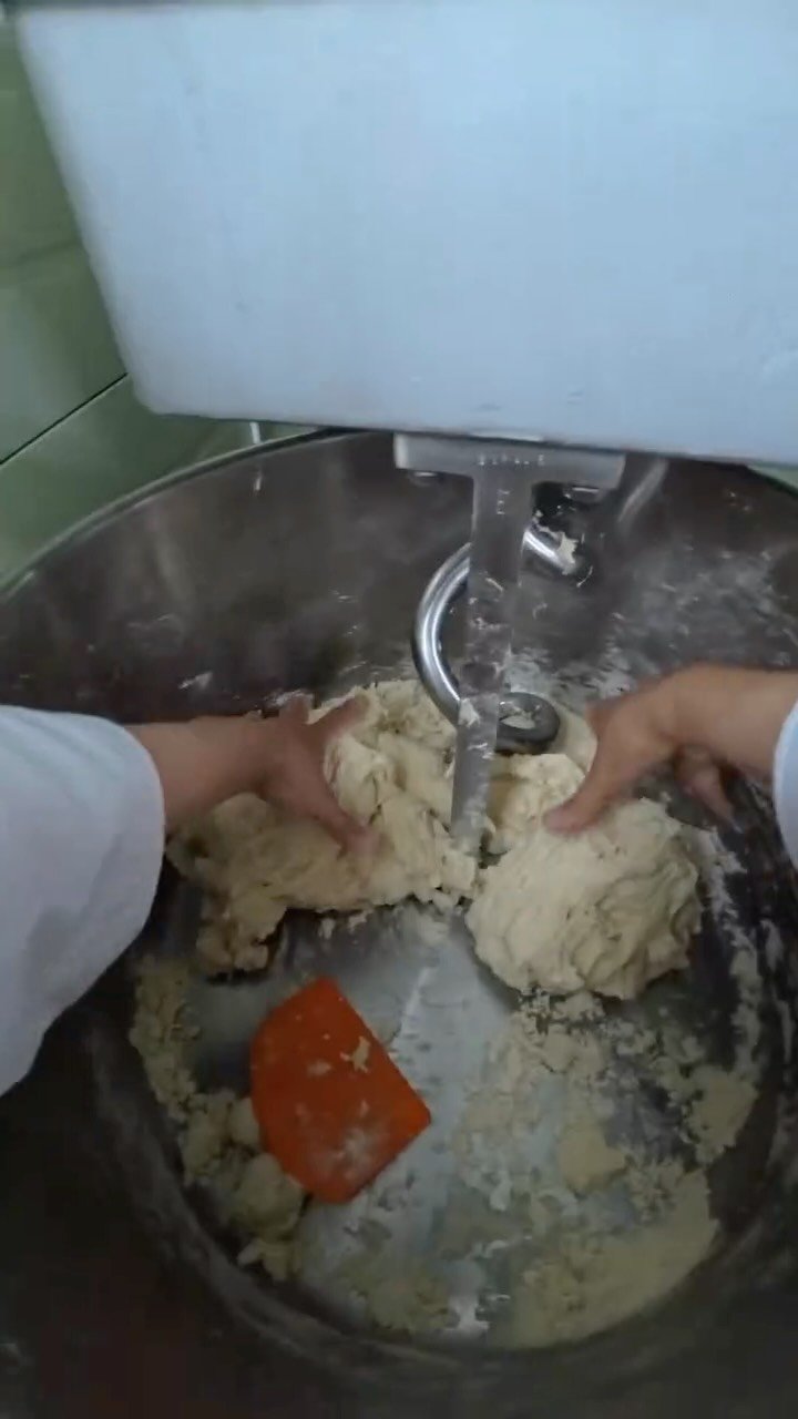 geun6_bakery 게시물 이미지: 상남자의 중고 12학번 스파이럴 믹서