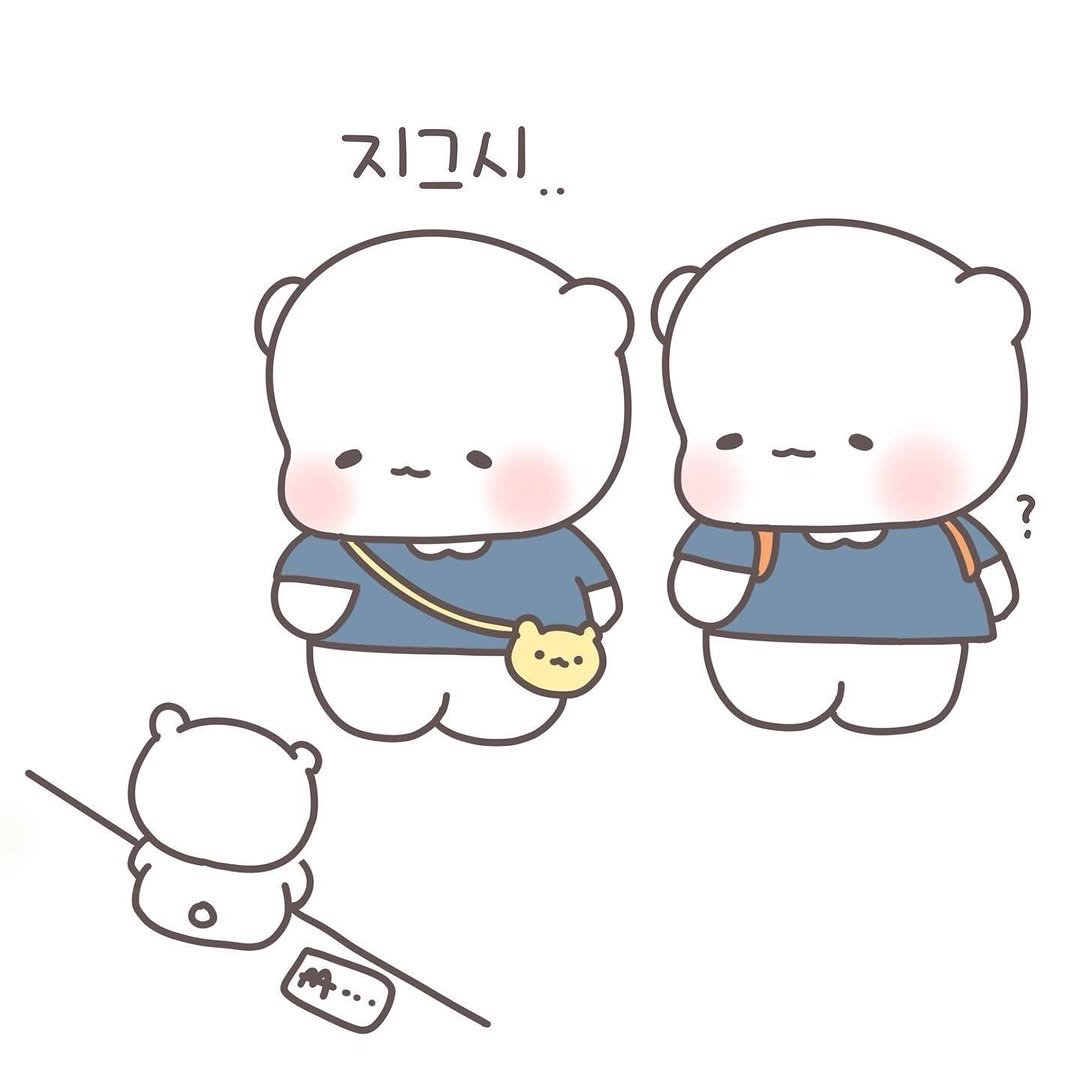 Photo by 힐링곰 꽁달이 on January 29, 2026. May be a doodle of bear, duffle coat and text that says '지그시..'.