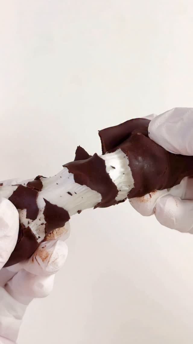 ggoni_kitchen 게시물 이미지: 이번 빼빼로데이에는 쫀득 빼빼로 어떠세요?
빠작한 초코 코팅속에 쫀득한 마시멜로우...