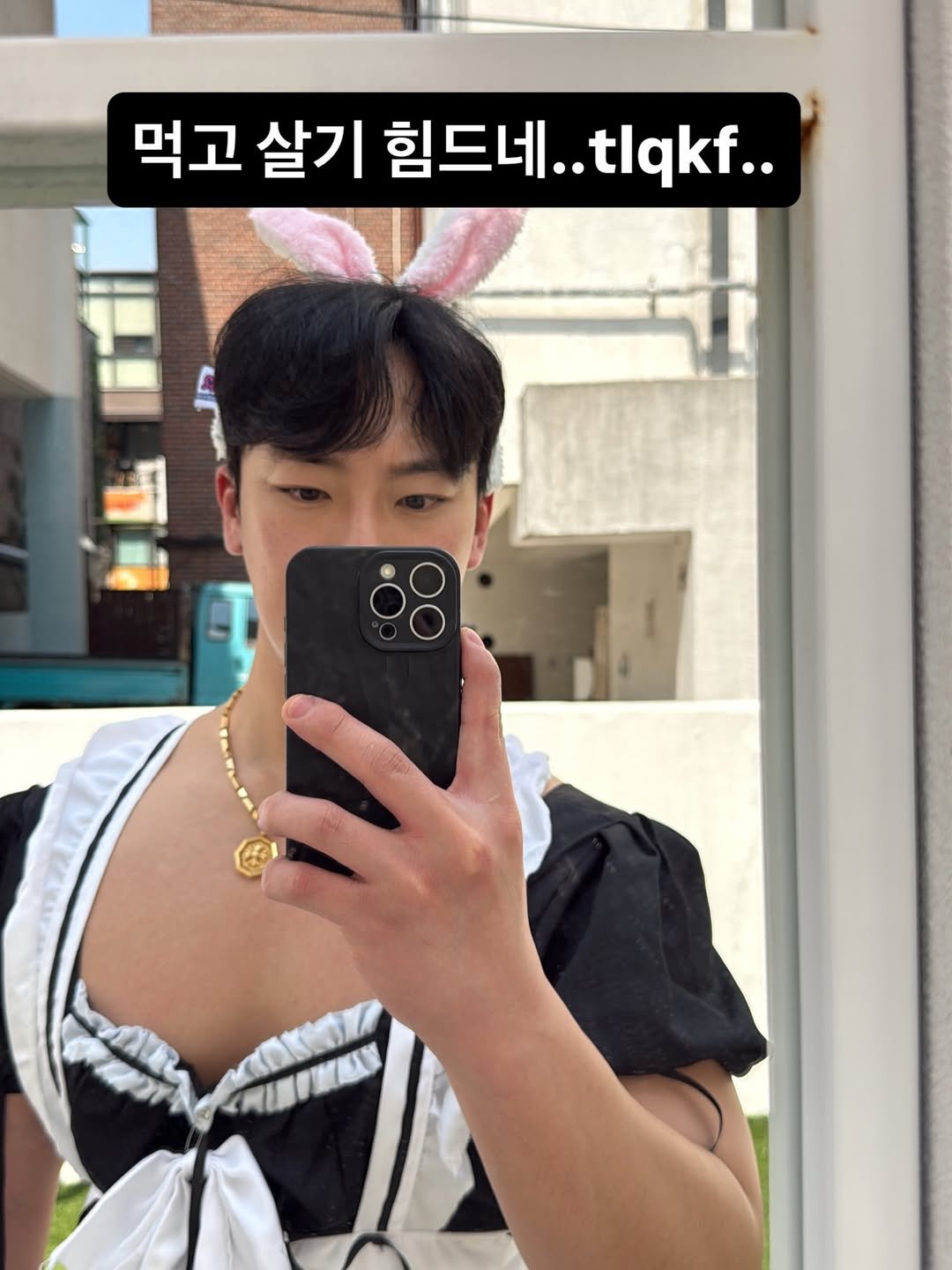 ggoonggoon_e 게시물 이미지: 당분간 경상도 입국 금지 / 아버지 만나면 손가락 절단 절차 예정
안녕하세요 새로...