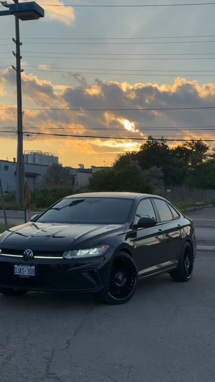 ghaintrims 게시물 이미지: 20 Inch Rims and Tires Done on Jetta ✅
- 3...