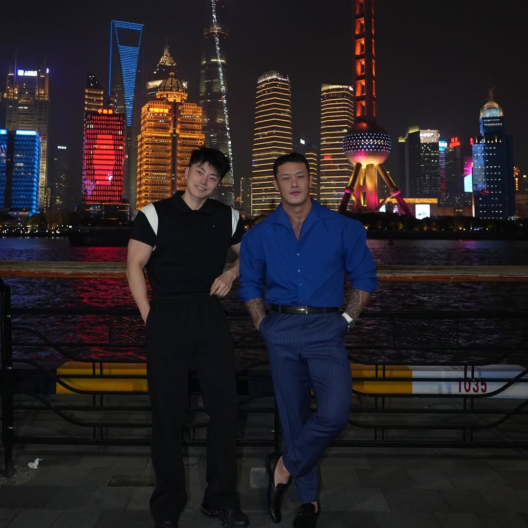 Photo by 황 형 구 on March 24, 2026. May be an image of one or more people and text.