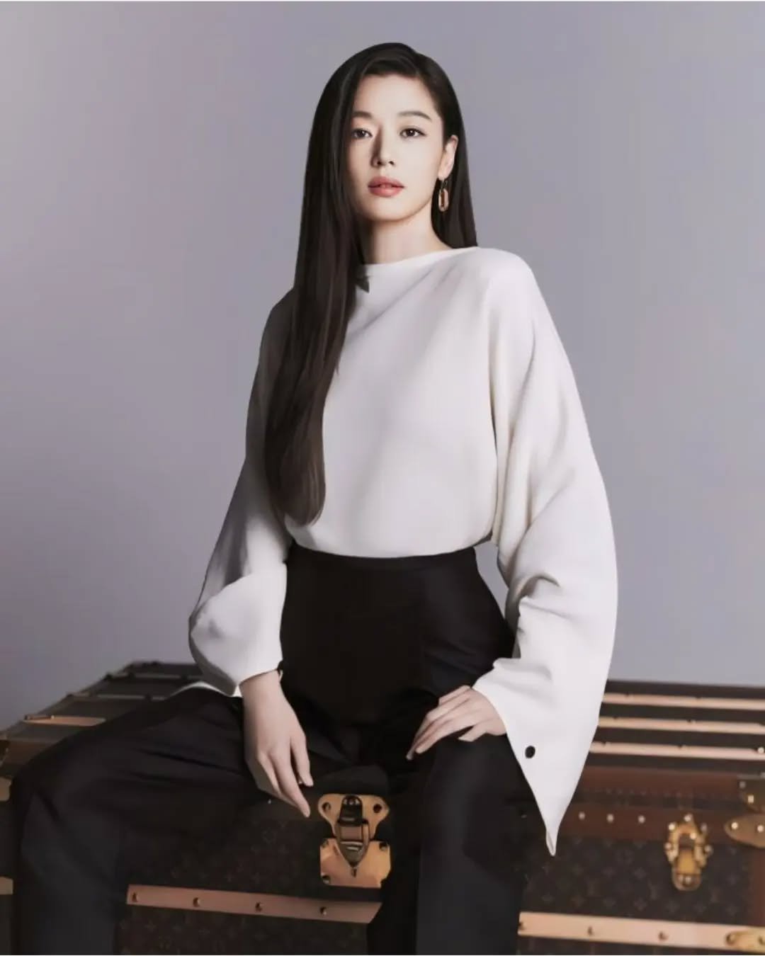 Photo by 전지현 Gianna Jun/Jun Ji Hyun on October 10, 2024.