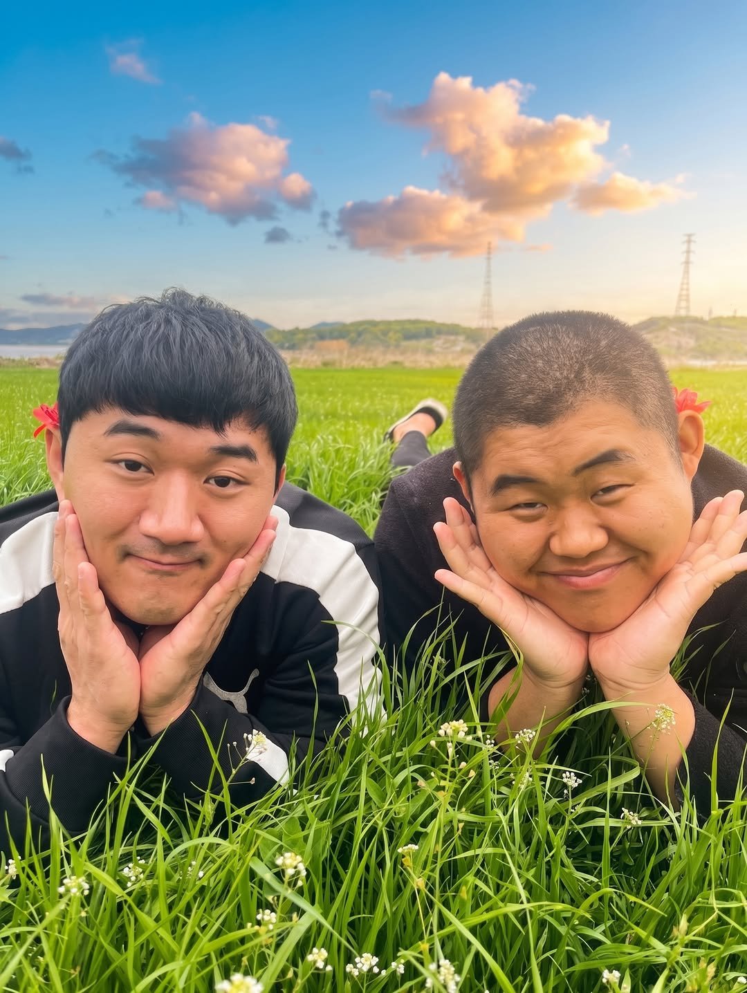 giant_seojun 게시물 이미지: 20:00 “GIANT GUYS“

@giant_seojun