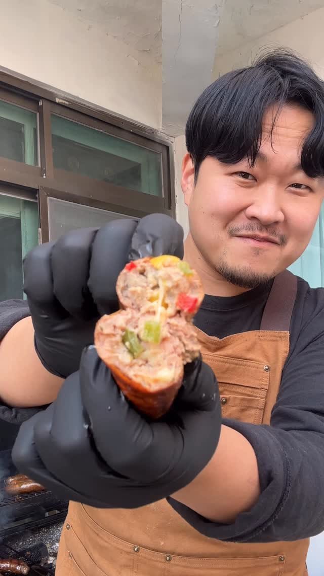 gimbobo 게시물 이미지: 치즈 소시지 그런데 이제 파프리카를 곁들인 #소시지도전기 #번외