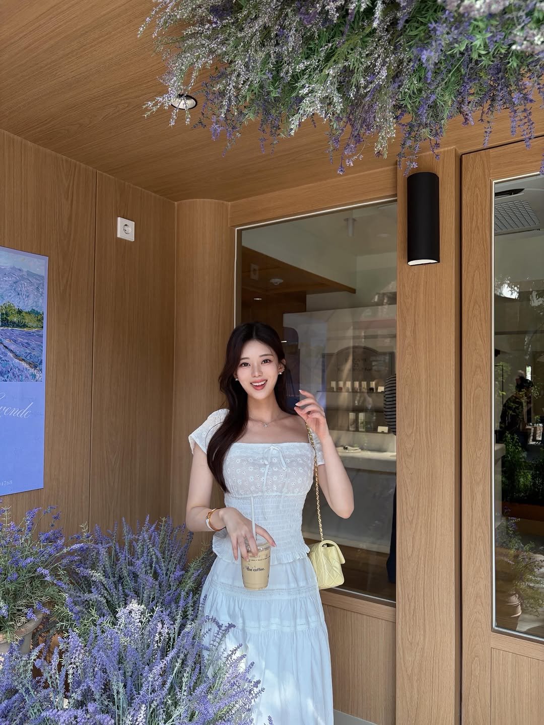 ginafficial 게시물 이미지: 맘에 쏙드는 투피스입고 서울숲 나들이 🌳🤍

작년 이맘때는 뉴욕가서
교환학생 시절...