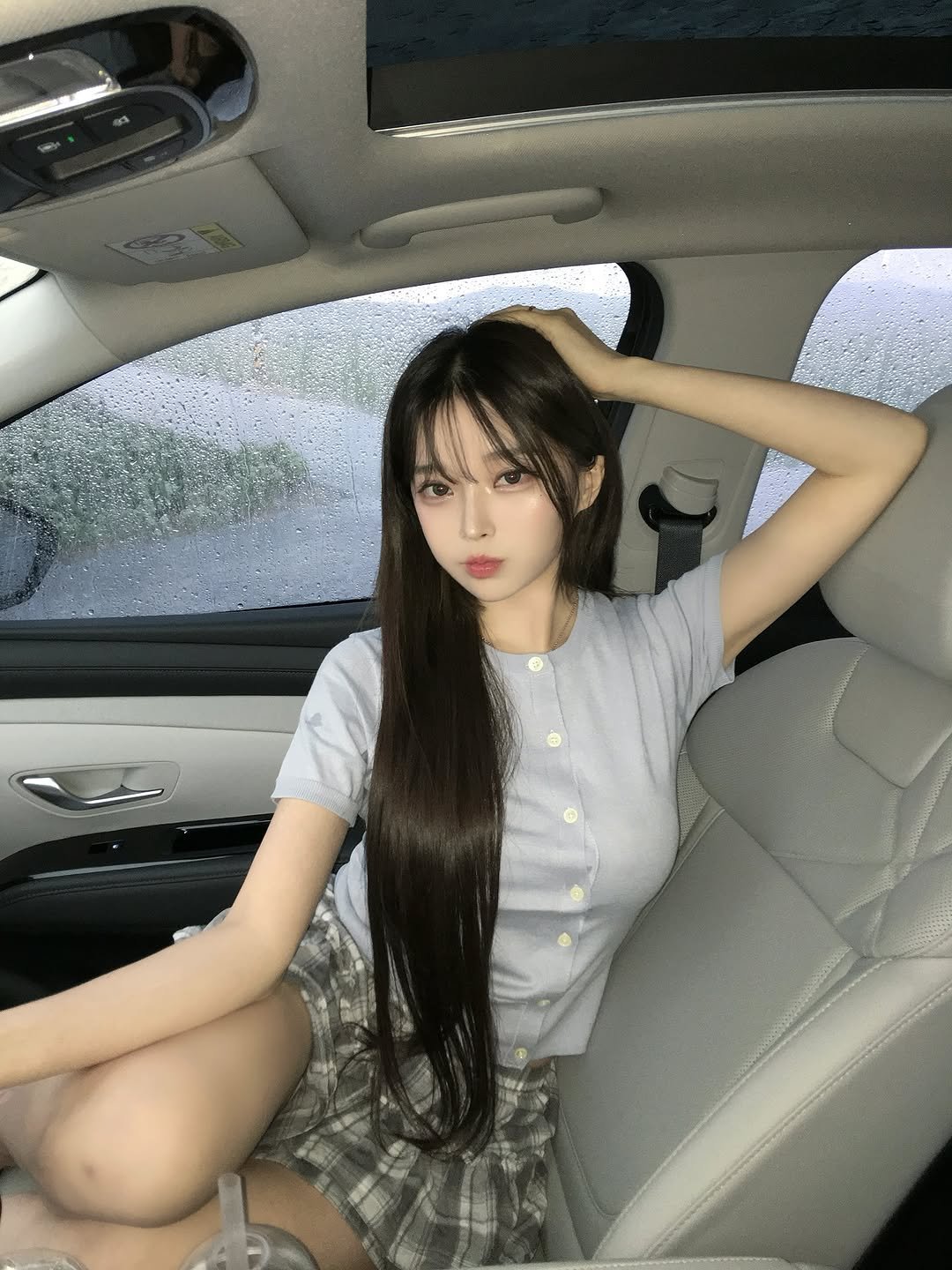 Photo shared by 오 지은 on September 10, 2025 tagging @m._.celina. May be an image of 1 person, hair, miniskirt and text.