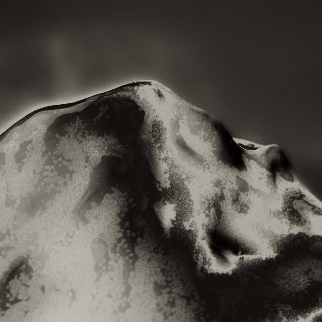 Photo shared by 기록상점 on June 23, 2024 tagging @on_arc.