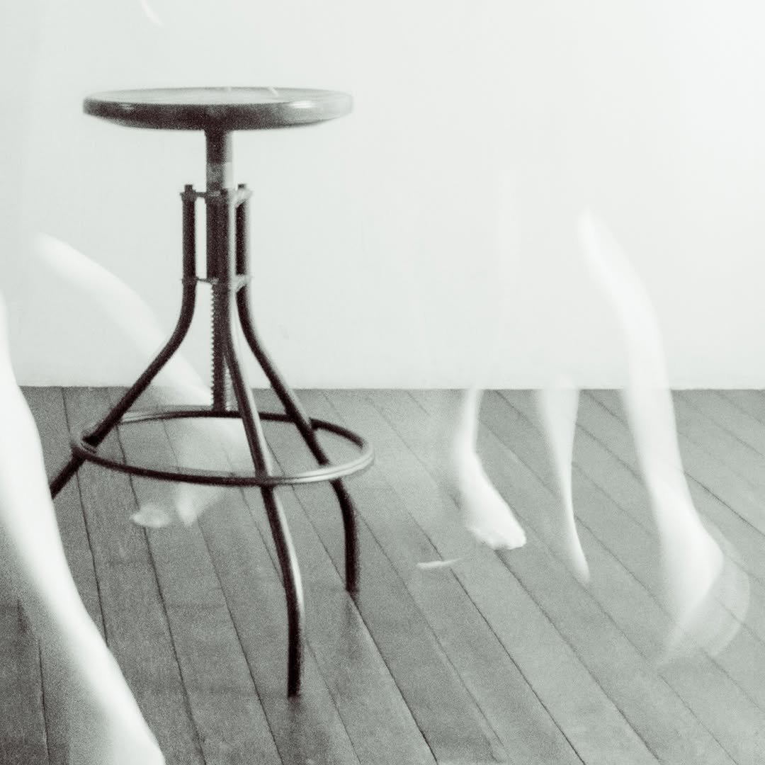 Photo shared by 기록상점 on June 23, 2024 tagging @noon.oak.