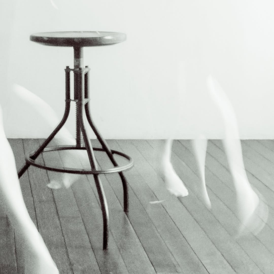 Photo shared by 기록상점 on June 23, 2024 tagging @noon.oak.