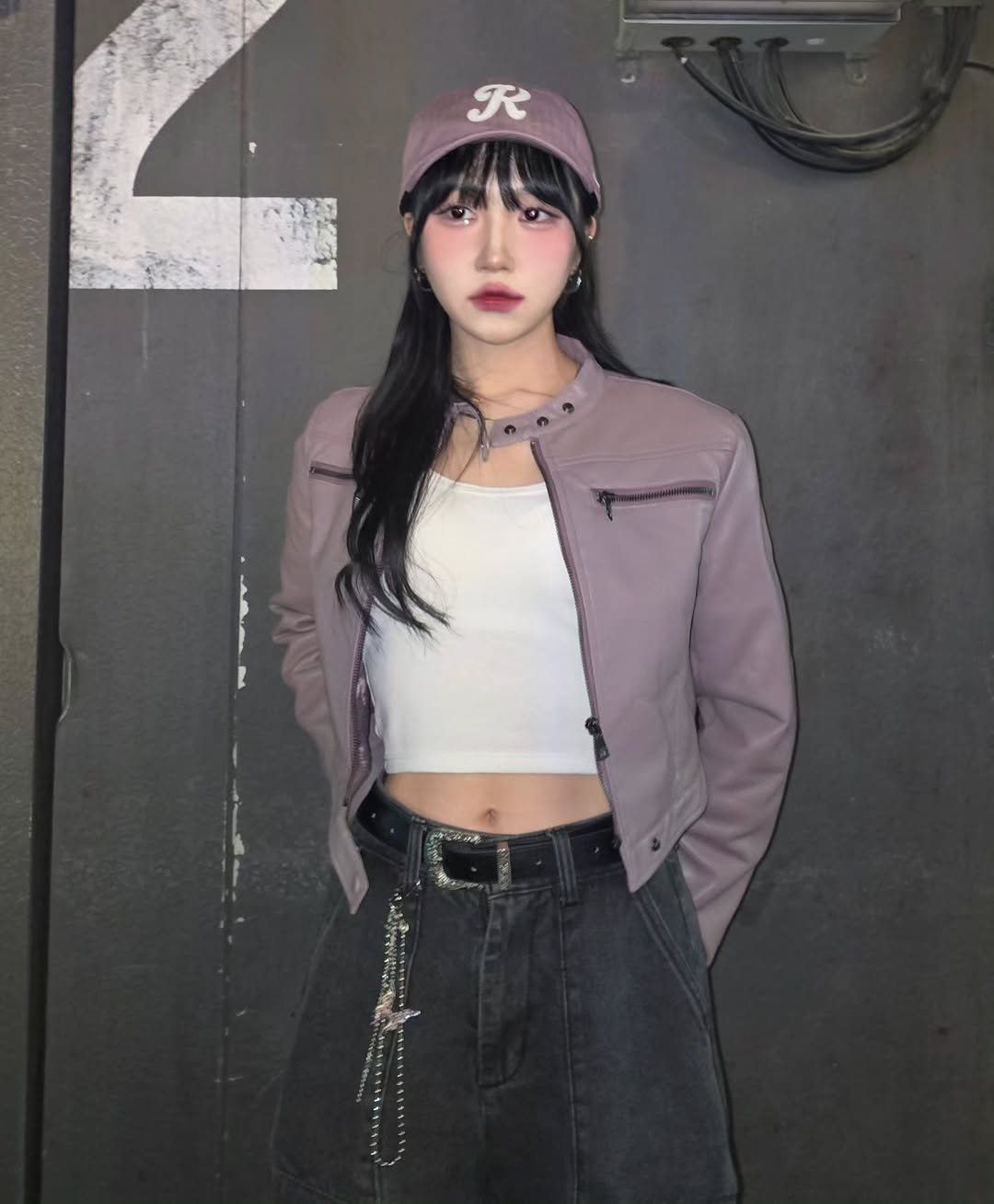 Photo shared by Nyx on May 11, 2026 tagging @kaznz.official. 상의, 재킷, 파카, 코트, 텍스트의 이미지일 수 있음.