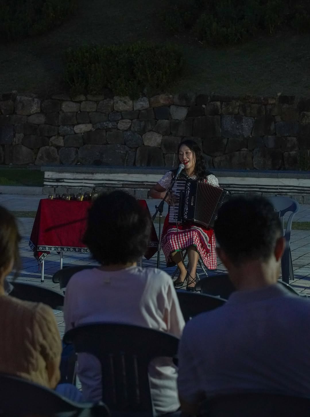 Photo by 공주문화관광재단 on September 28, 2025. May be an image of 4 people, clarinet, picnic and text.