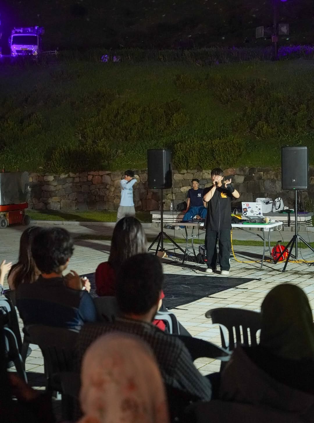 Photo by 공주문화관광재단 on September 27, 2025. May be an image of 8 people, clarinet, speaker, violin, outdoors, concert and text.