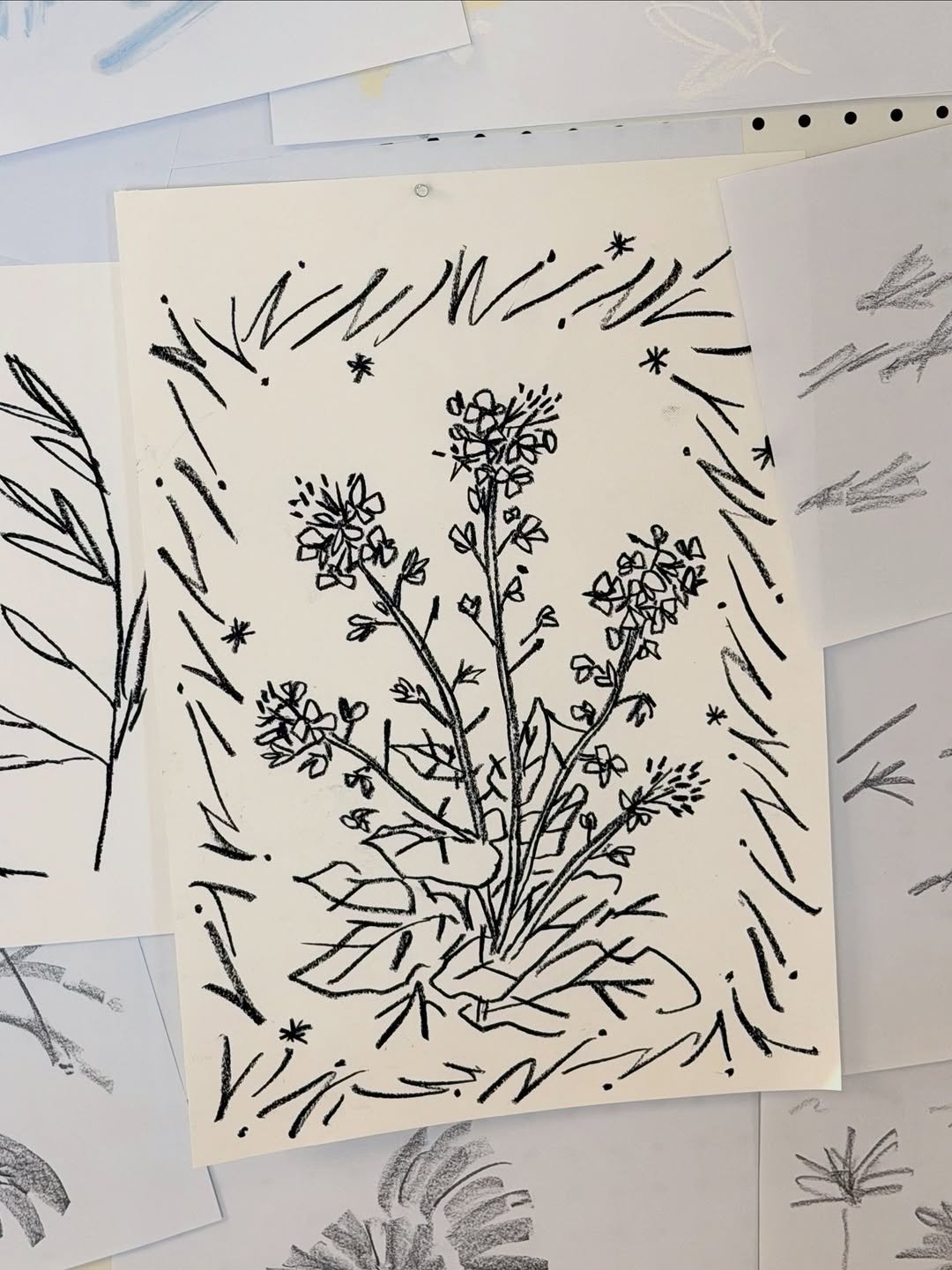 gjdrawing 게시물 이미지: ‘YUN’과 아름다운 제주의 봄(유채꽃)을 담은 아트웍과 윈도우 드로잉, 안경,...