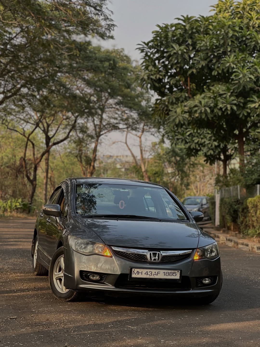 Photo by Glam Carzz on December 28, 2025. May be an image of sedan, wheel, minivan, road and text that says 'ΜH 43AF MH43AF1885" 1885°'.